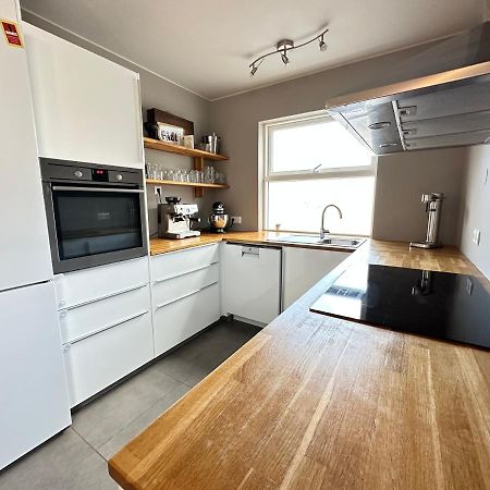 Spacious And Family Friendly Apartment In Kopavogur Reykjavík Exterior foto