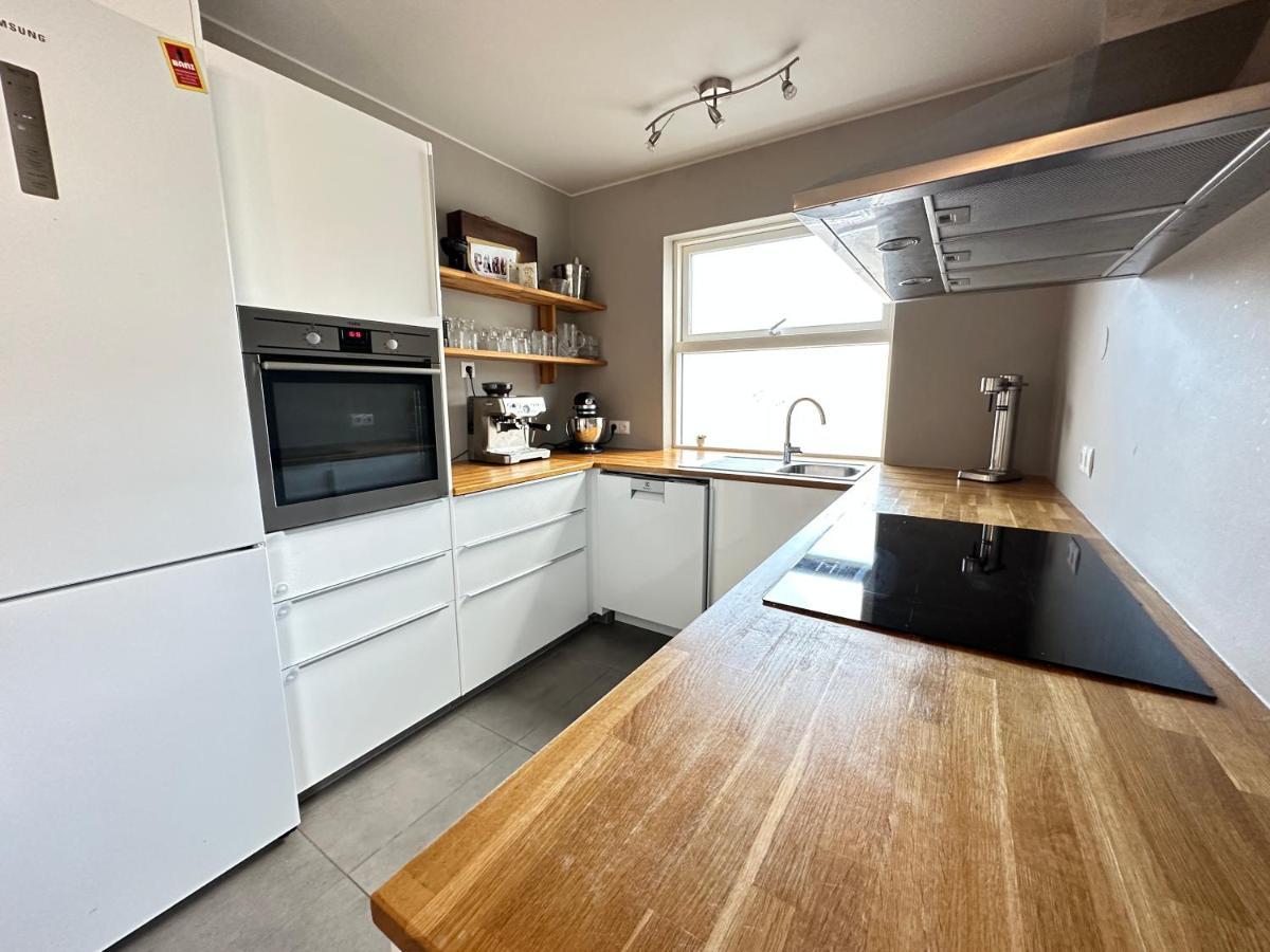 Spacious And Family Friendly Apartment In Kopavogur Reykjavík Exterior foto